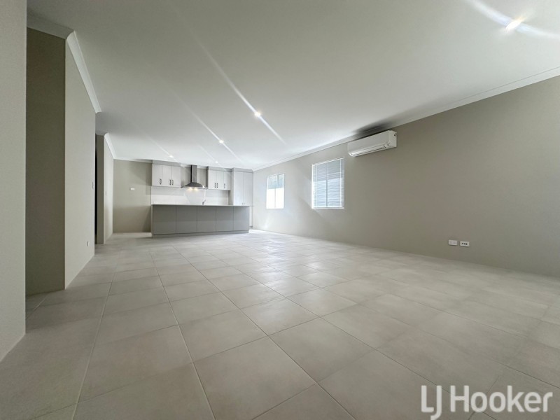 38 Huntington Street, Madora Bay WA 6210