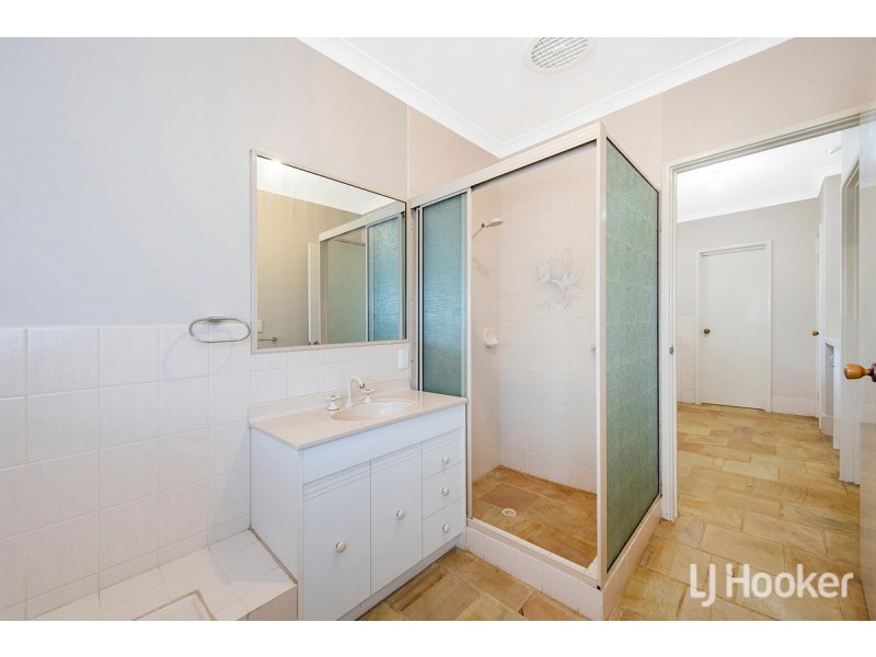 19 Maywood Way, Wannanup WA 6210
