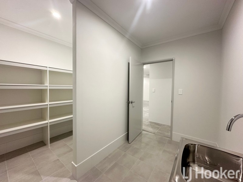 8 Cabrillo Road, Madora Bay WA 6210