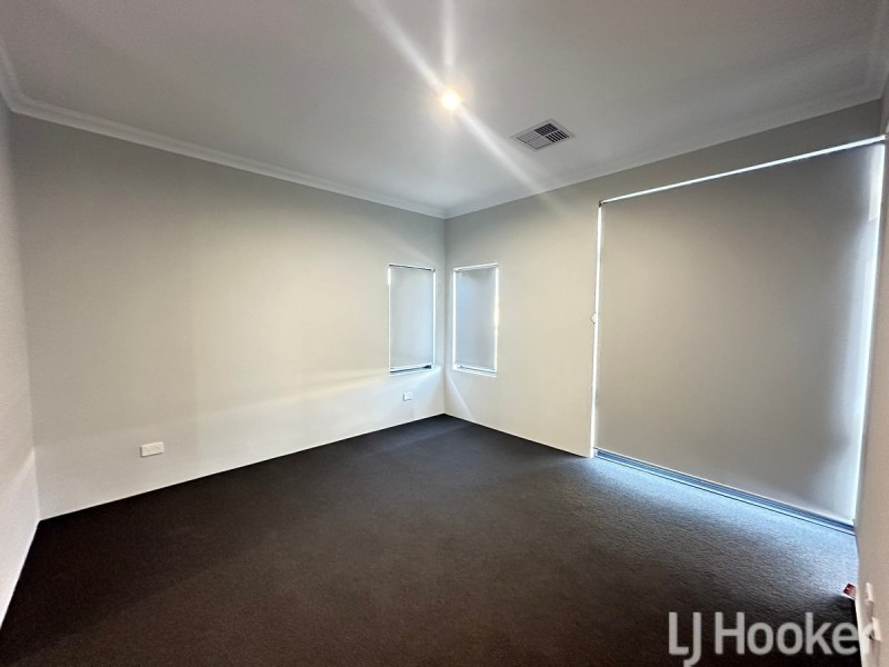 2 Belford Road, Lakelands WA 6180