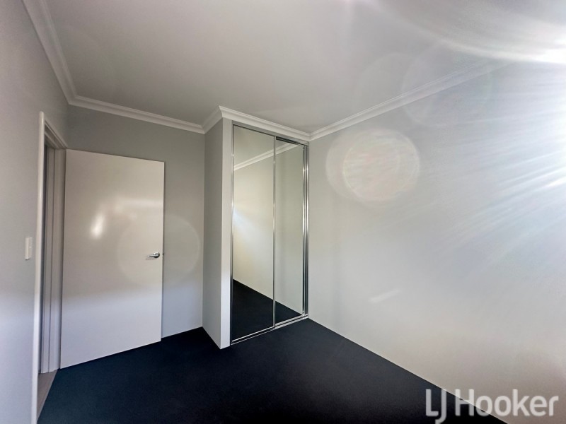 2 Belford Road, Lakelands WA 6180