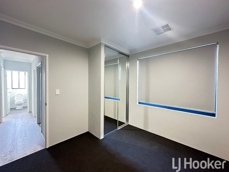 2 Belford Road, Lakelands WA 6180