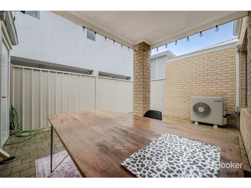 12 Day Road, Mandurah WA 6210