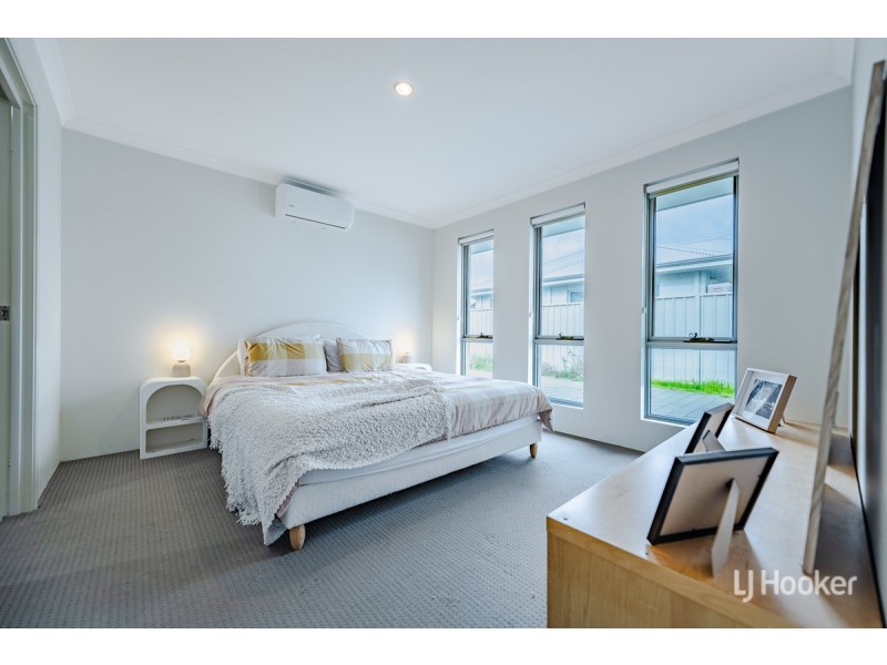 12 Day Road, Mandurah WA 6210