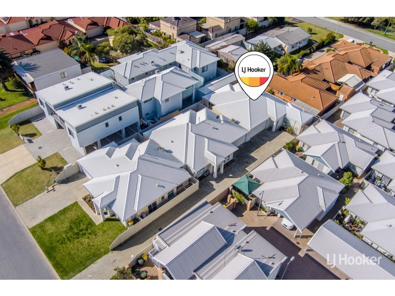 12 Day Road, Mandurah WA 6210