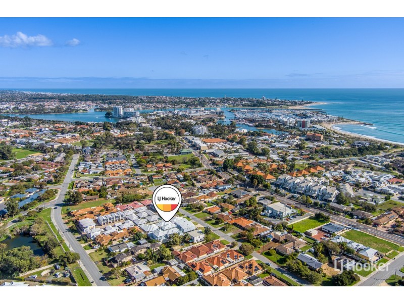 12 Day Road, Mandurah WA 6210