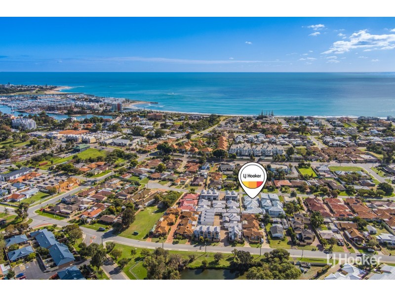 12 Day Road, Mandurah WA 6210