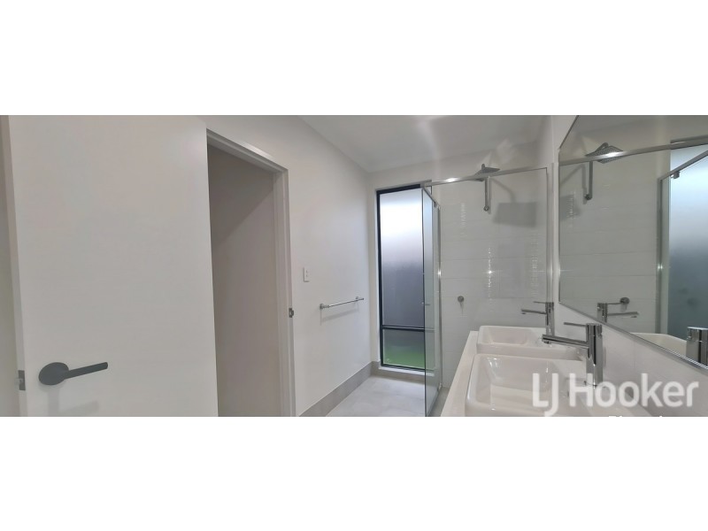 54 Huntington Street, Madora Bay WA 6210