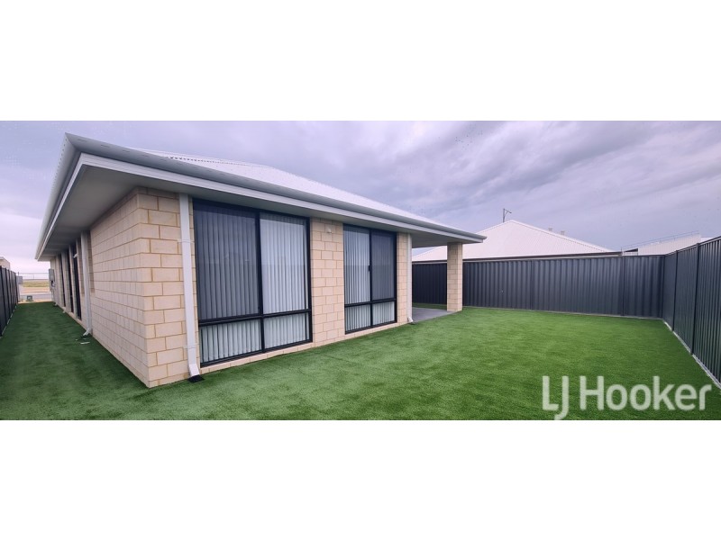 54 Huntington Street, Madora Bay WA 6210