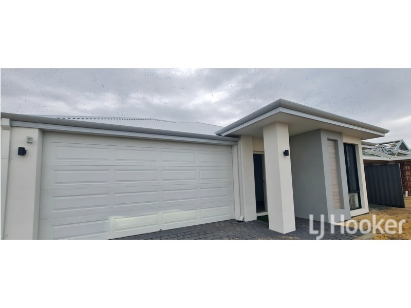 54 Huntington Street, Madora Bay WA 6210