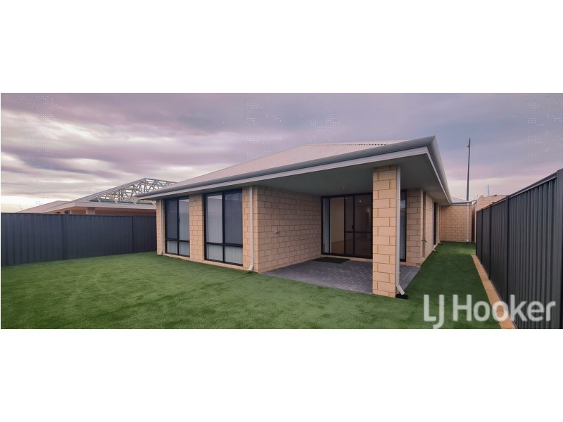 54 Huntington Street, Madora Bay WA 6210