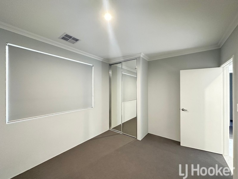 13 Lauderdale Road, Madora Bay WA 6210