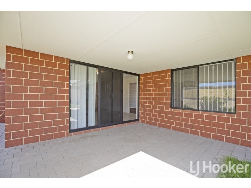 22 Balclutha Crescent, Madora Bay WA 6210