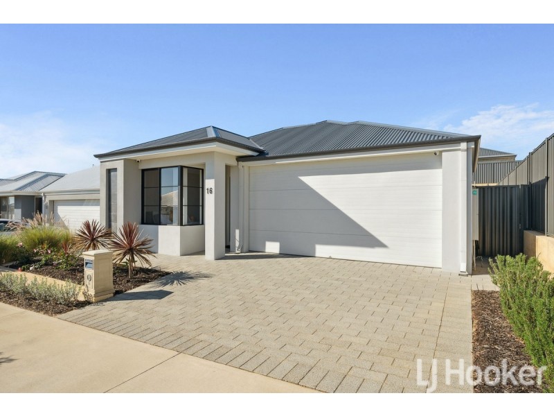 16 Picton Place, Lakelands WA 6180
