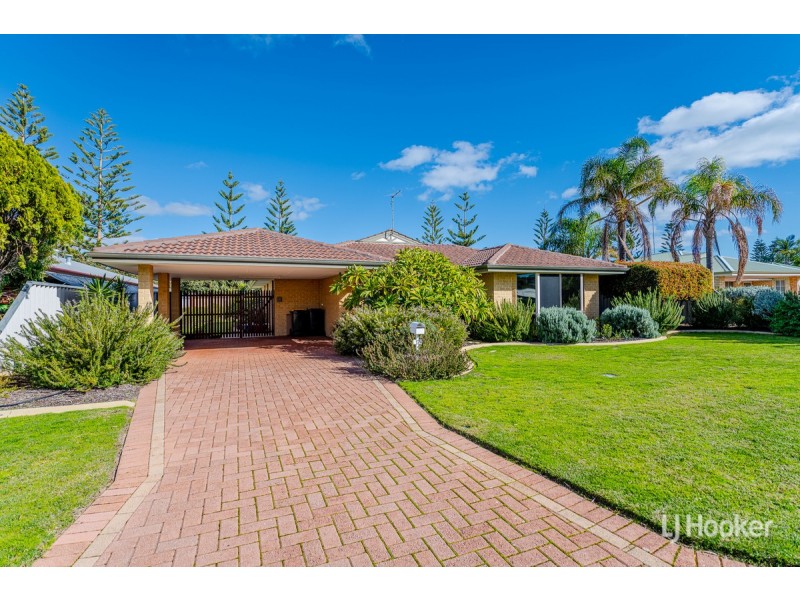 17 Lilac Green, Halls Head WA 6210