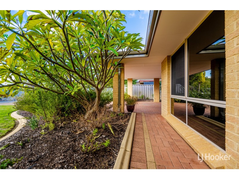 17 Lilac Green, Halls Head WA 6210