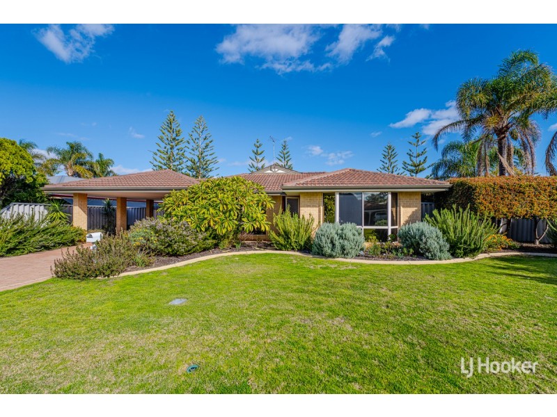 17 Lilac Green, Halls Head WA 6210