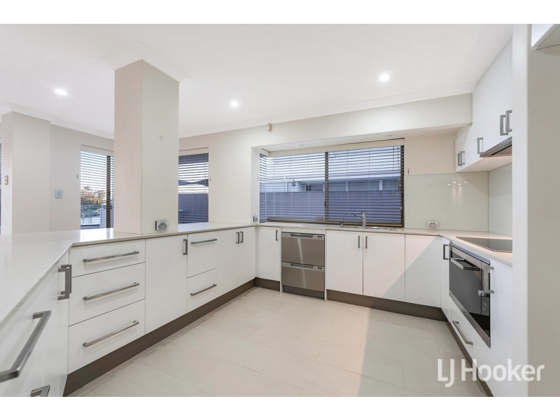 54 Heron Place, South Yunderup WA 6208