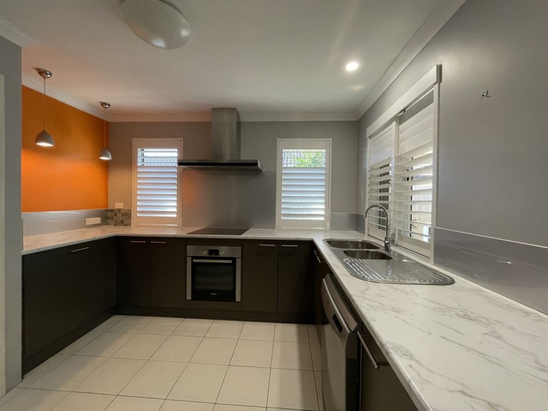 4 Yellin Way, Wannanup WA 6210