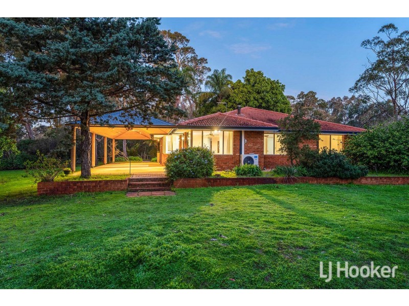 18 Crescent Drive, Bouvard WA 6211