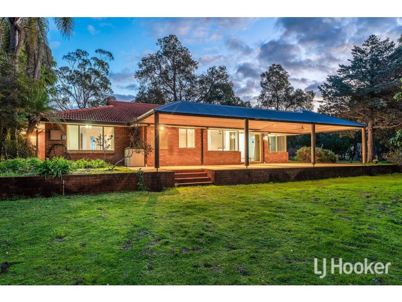 18 Crescent Drive, Bouvard WA 6211