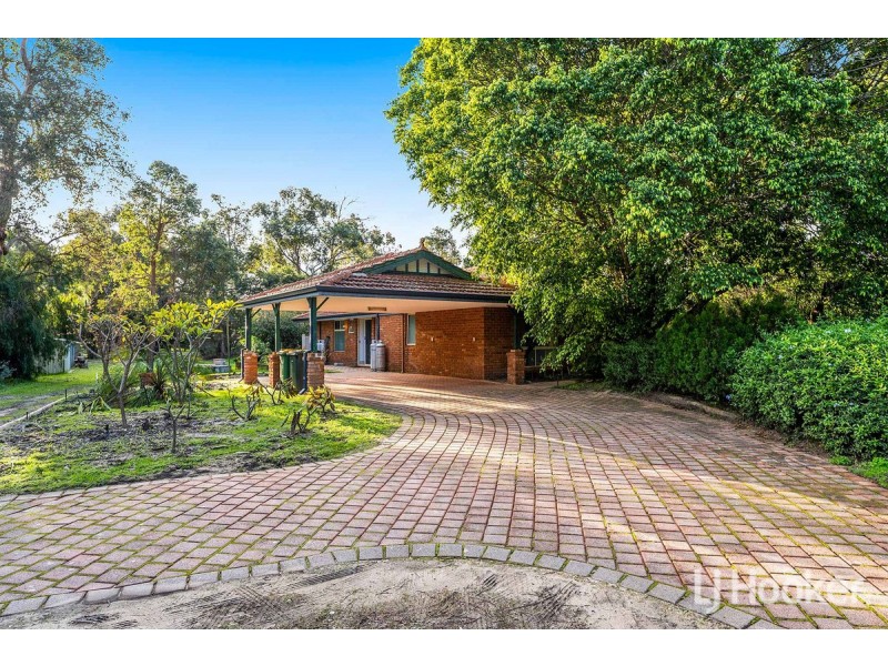 18 Crescent Drive, Bouvard WA 6211