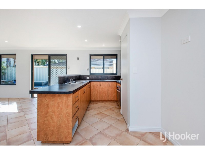 130 Challenger Avenue, Parmelia WA 6167