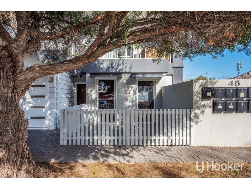 1/45 Tuckey Street, Mandurah WA 6210