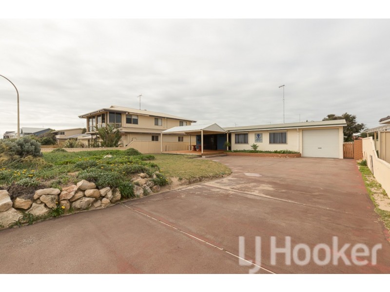 8 Ormsby Terrace, San Remo WA 6210