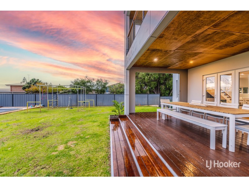 23 Treasure Road, Singleton WA 6175