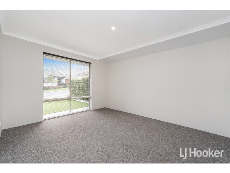 57 Pinehurst Loop, Meadow Springs WA 6210