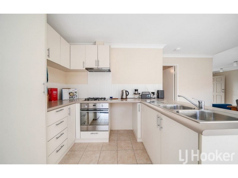 2/14 Binnar Court, Erskine WA 6210