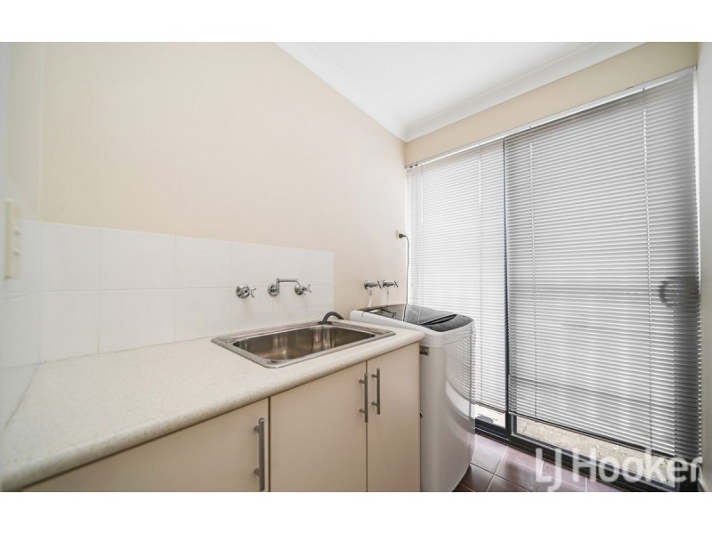 2/14 Binnar Court, Erskine WA 6210