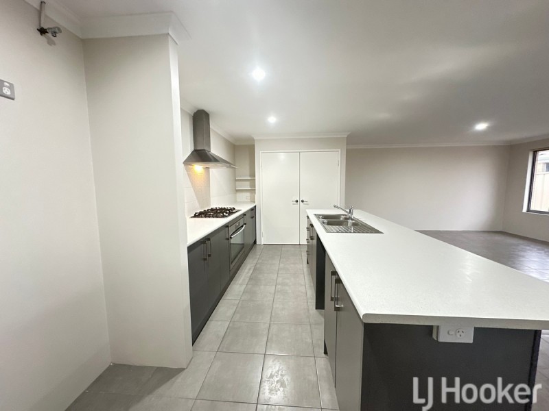 7 Arawatta Loop, Madora Bay WA 6210