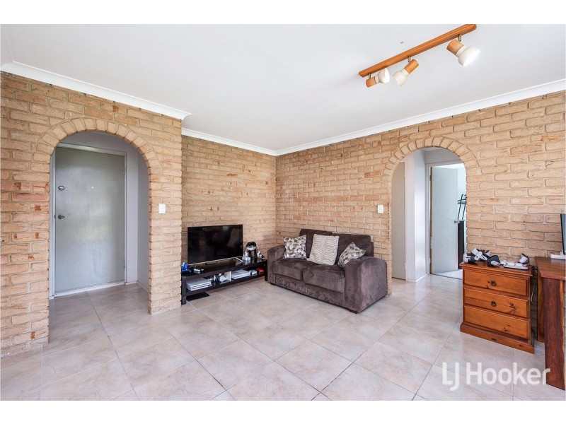 18 Dundas Place, Greenfields WA 6210