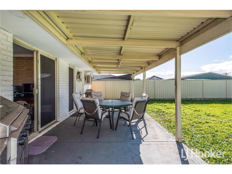18 Dundas Place, Greenfields WA 6210