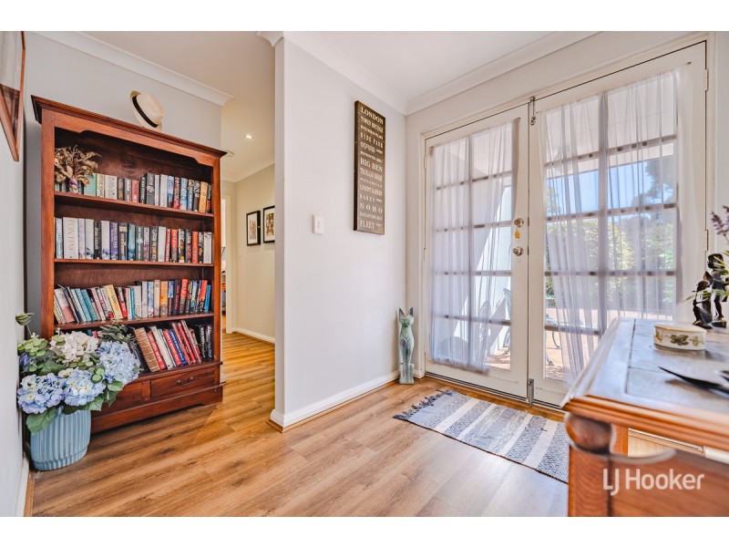 9/185 Oakmont Avenue, Meadow Springs WA 6210