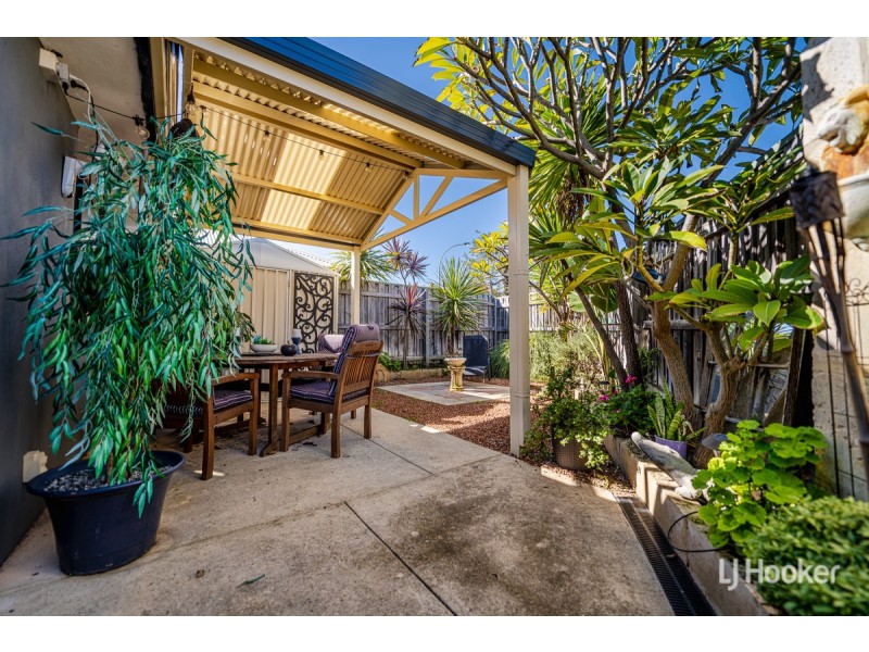 9/185 Oakmont Avenue, Meadow Springs WA 6210