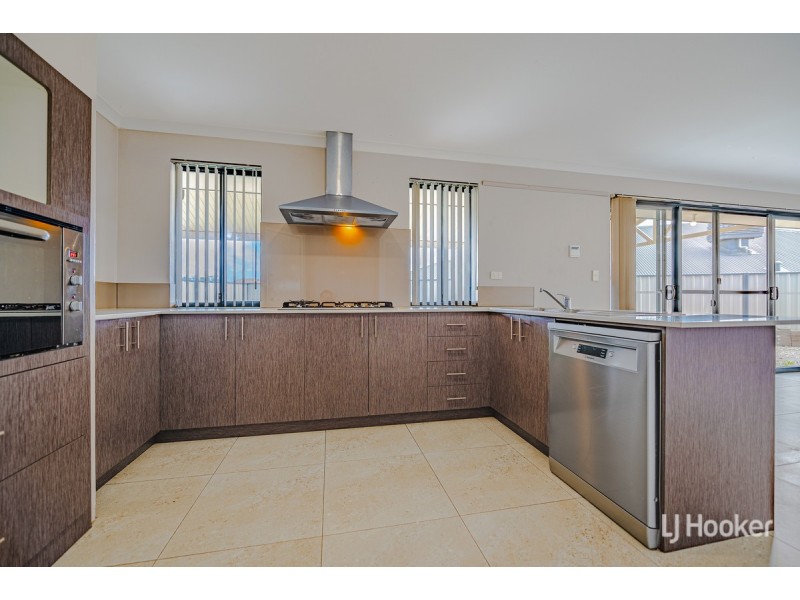 29 Still Meadow Turn, Meadow Springs WA 6210