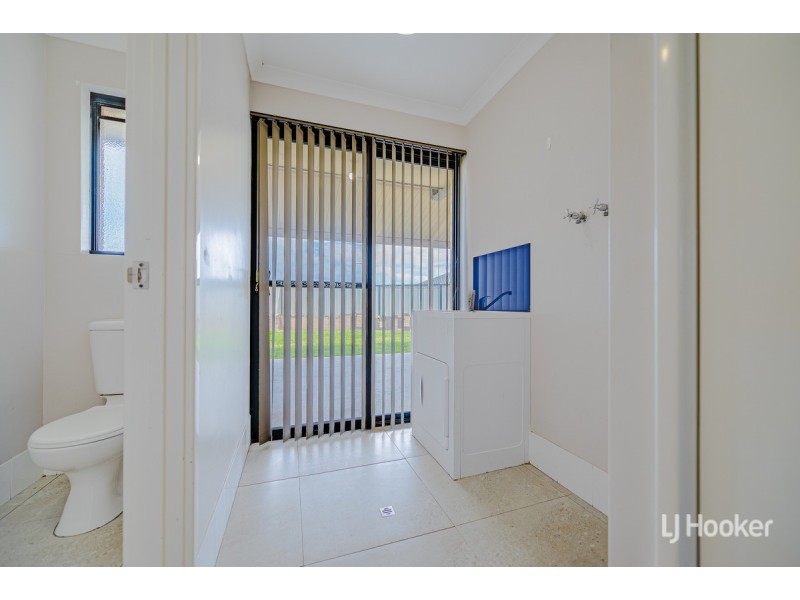 29 Still Meadow Turn, Meadow Springs WA 6210