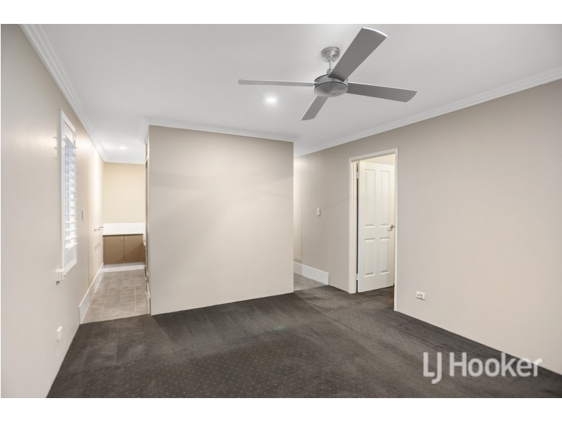 44 Carissa Turn, Halls Head WA 6210