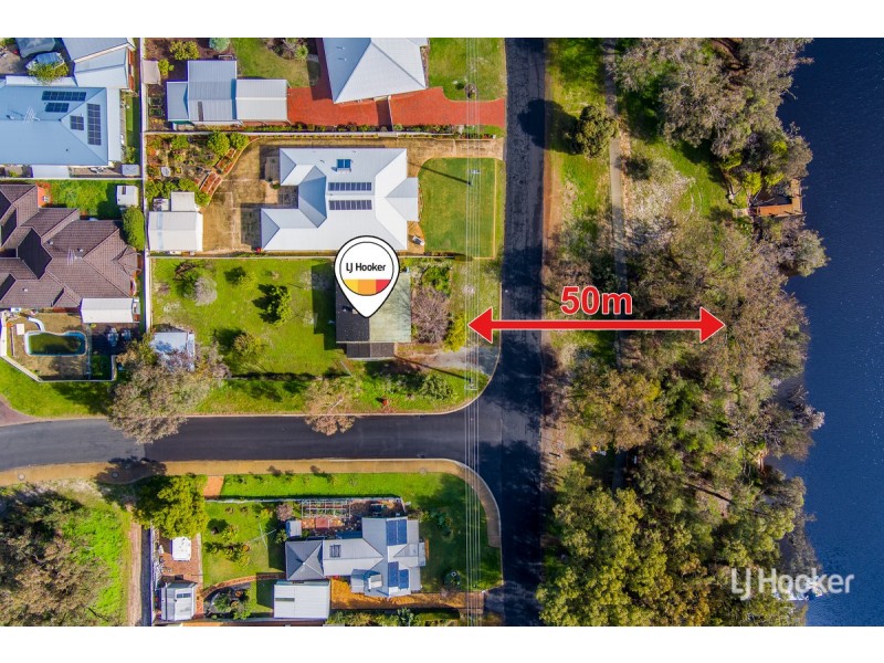 136 Banksia Terrace, South Yunderup WA 6208