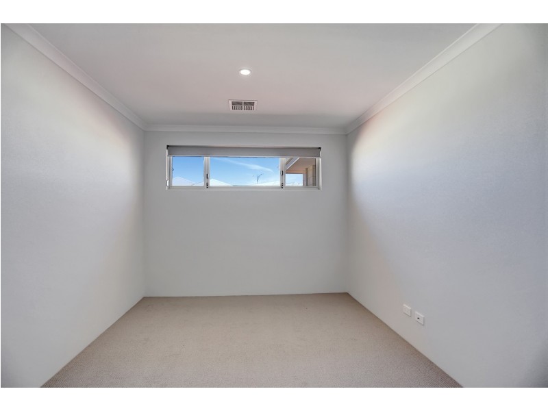 7 Woodstock Avenue, Dawesville WA 6211