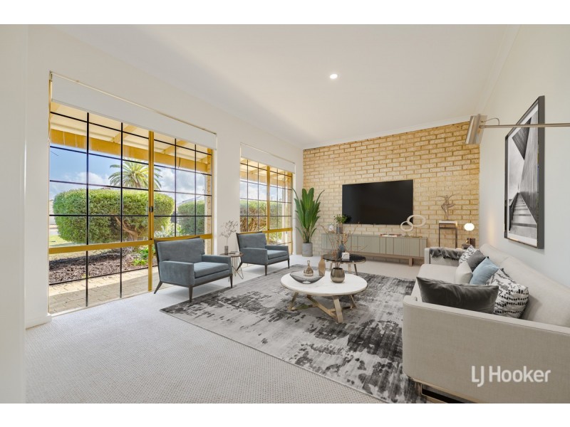 9 Orestes Street, San Remo WA 6210