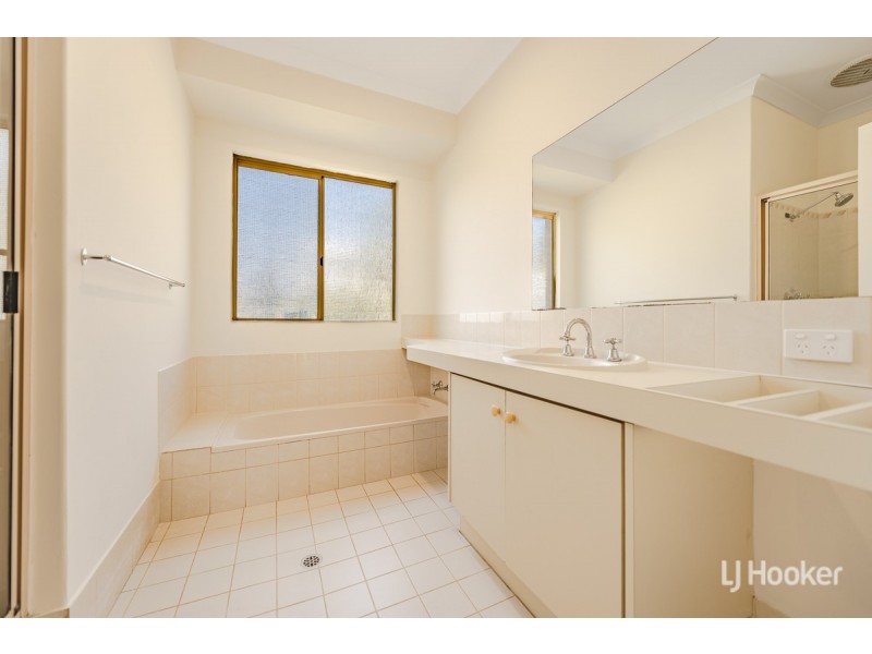 9 Orestes Street, San Remo WA 6210