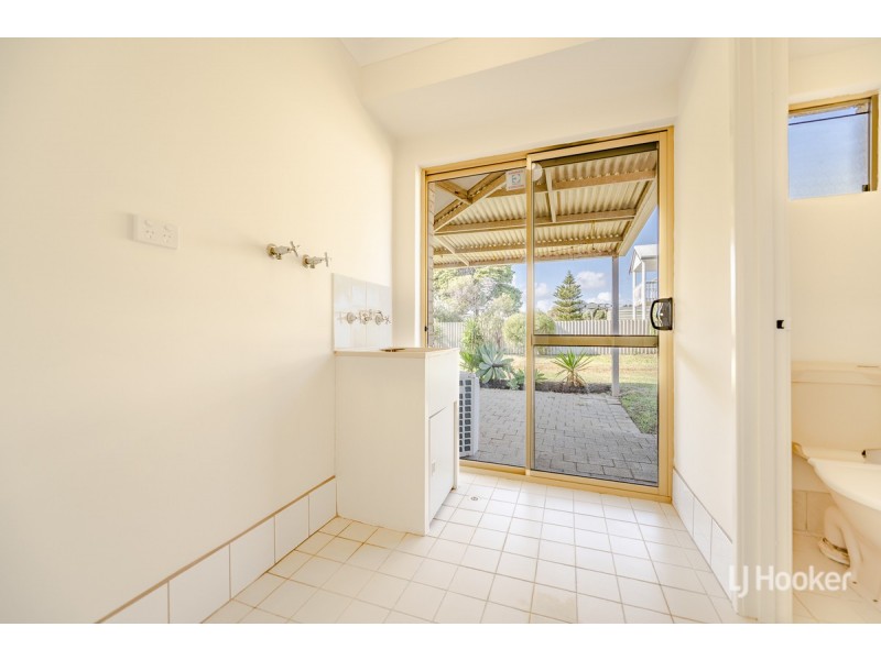 9 Orestes Street, San Remo WA 6210