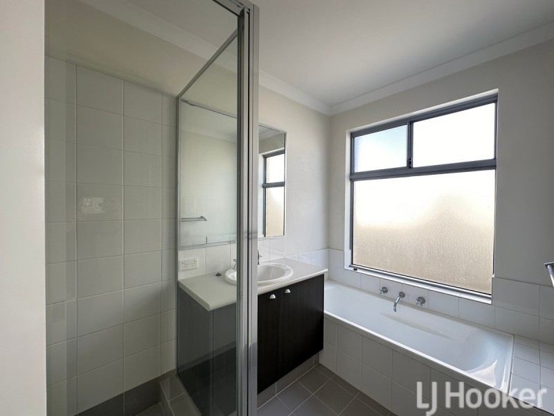 1/12 Day Road, Mandurah WA 6210