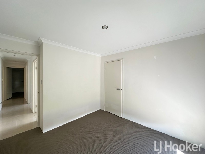 1/12 Day Road, Mandurah WA 6210