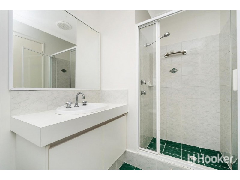 2 Monarch Place, Wannanup WA 6210
