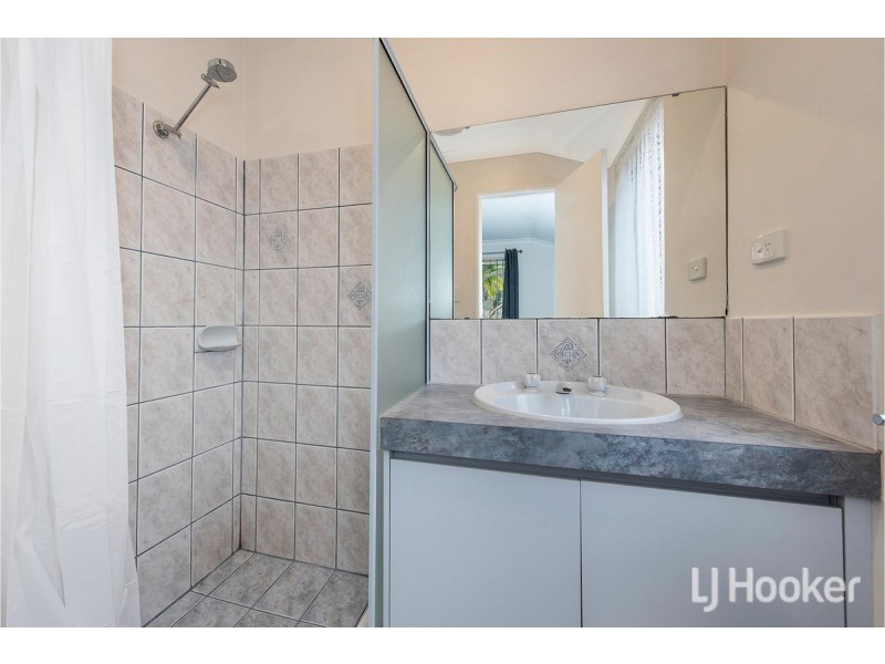 6 Adare Place, Coodanup WA 6210